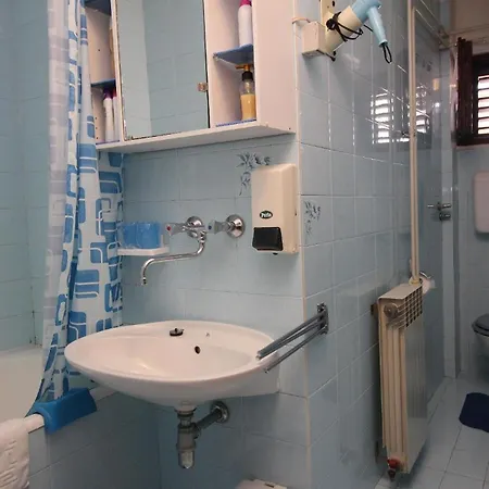 Fuer 5 Personen Ca 70 Qm In Silo, Kvarner Bucht Krk - B61492 *
